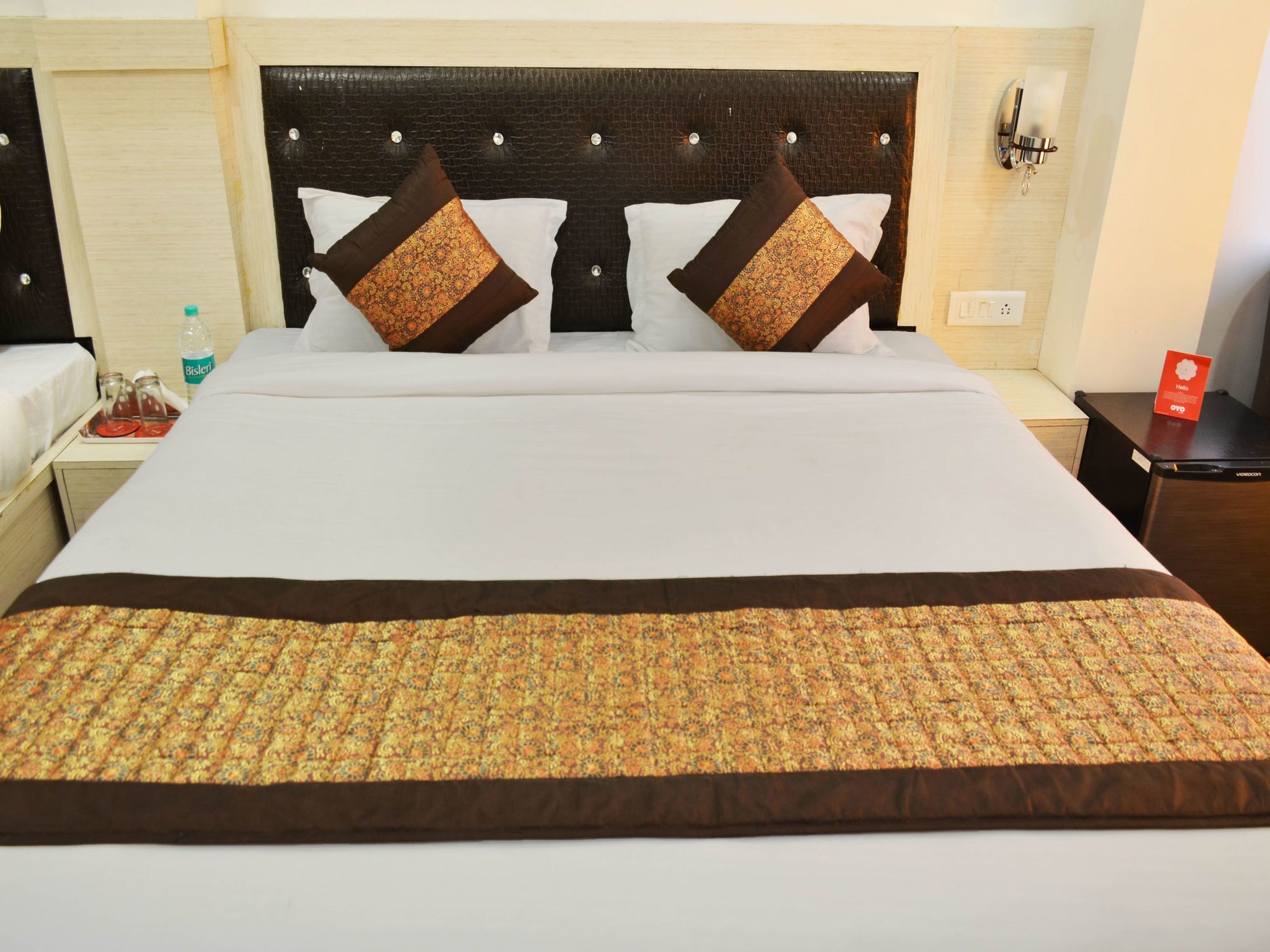 Oyo 7447 Grand Park Hotell Amritsar Eksteriør bilde