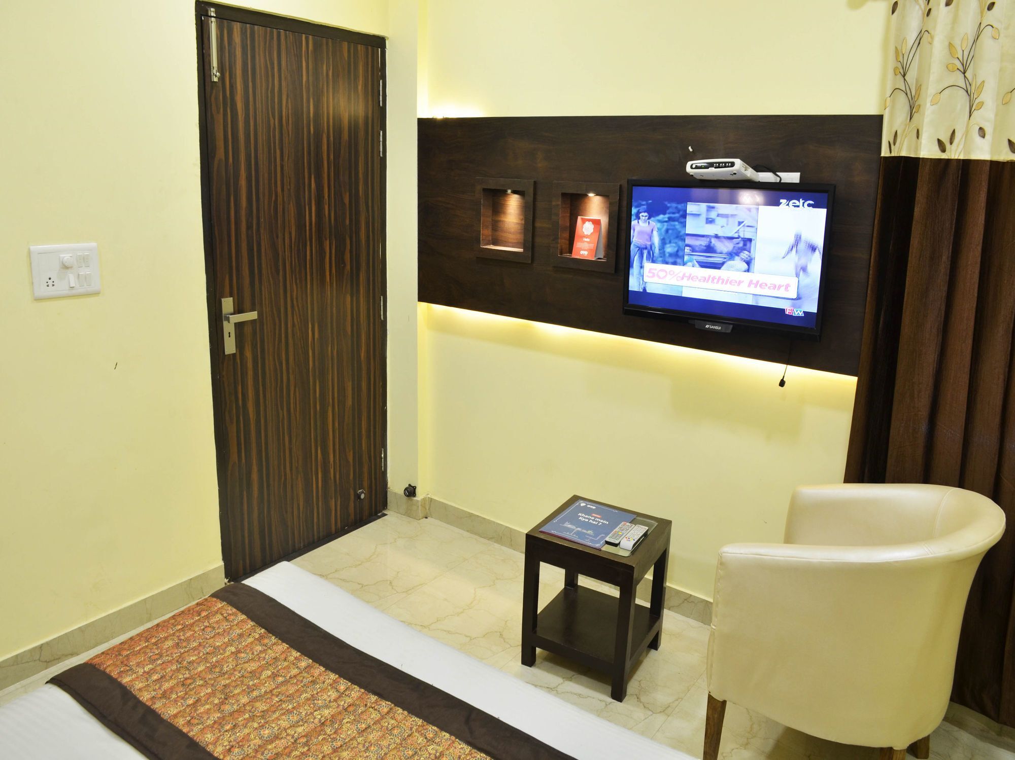 Oyo 7447 Grand Park Hotell Amritsar Eksteriør bilde