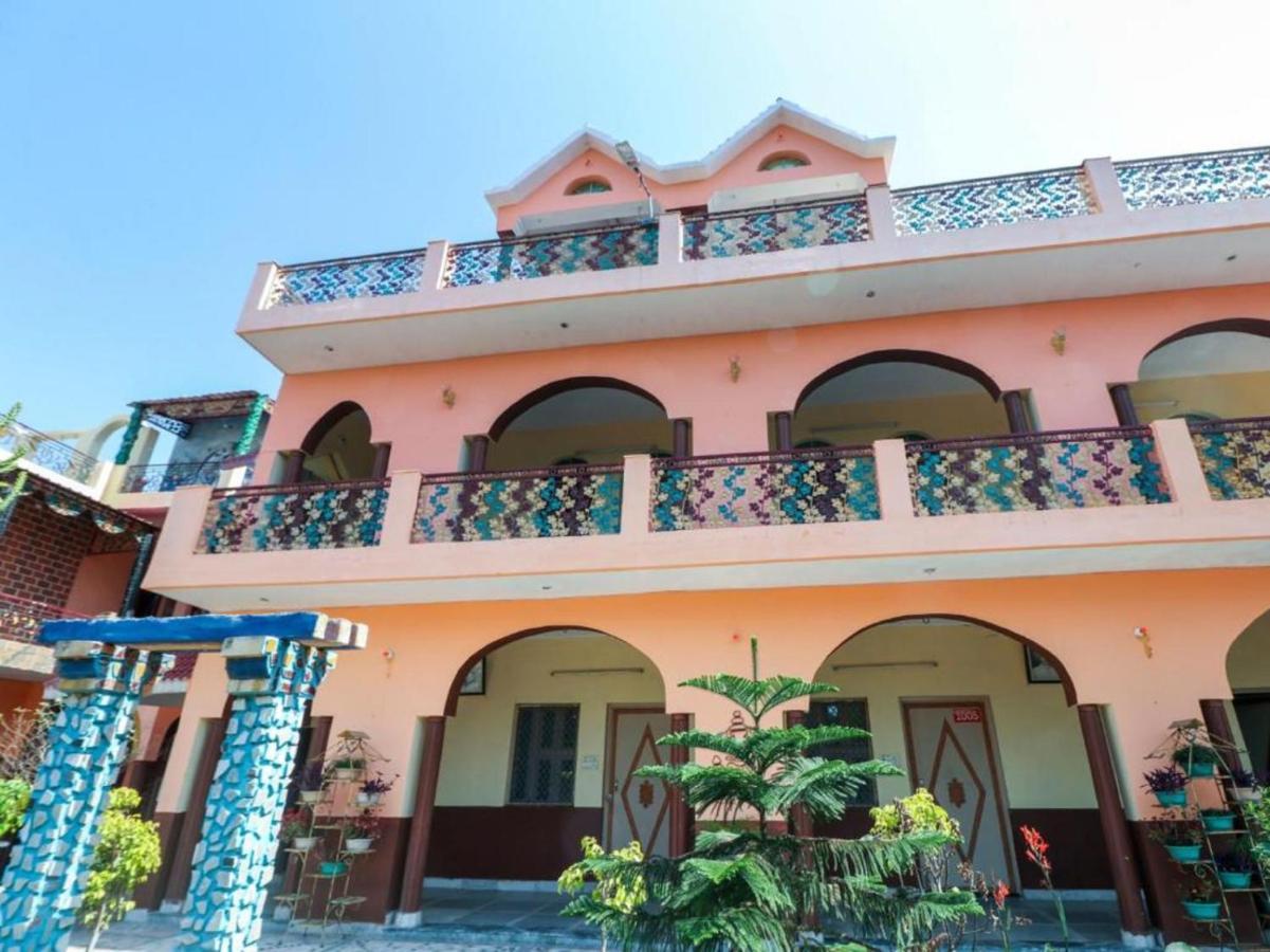 Oyo 7447 Grand Park Hotell Amritsar Eksteriør bilde