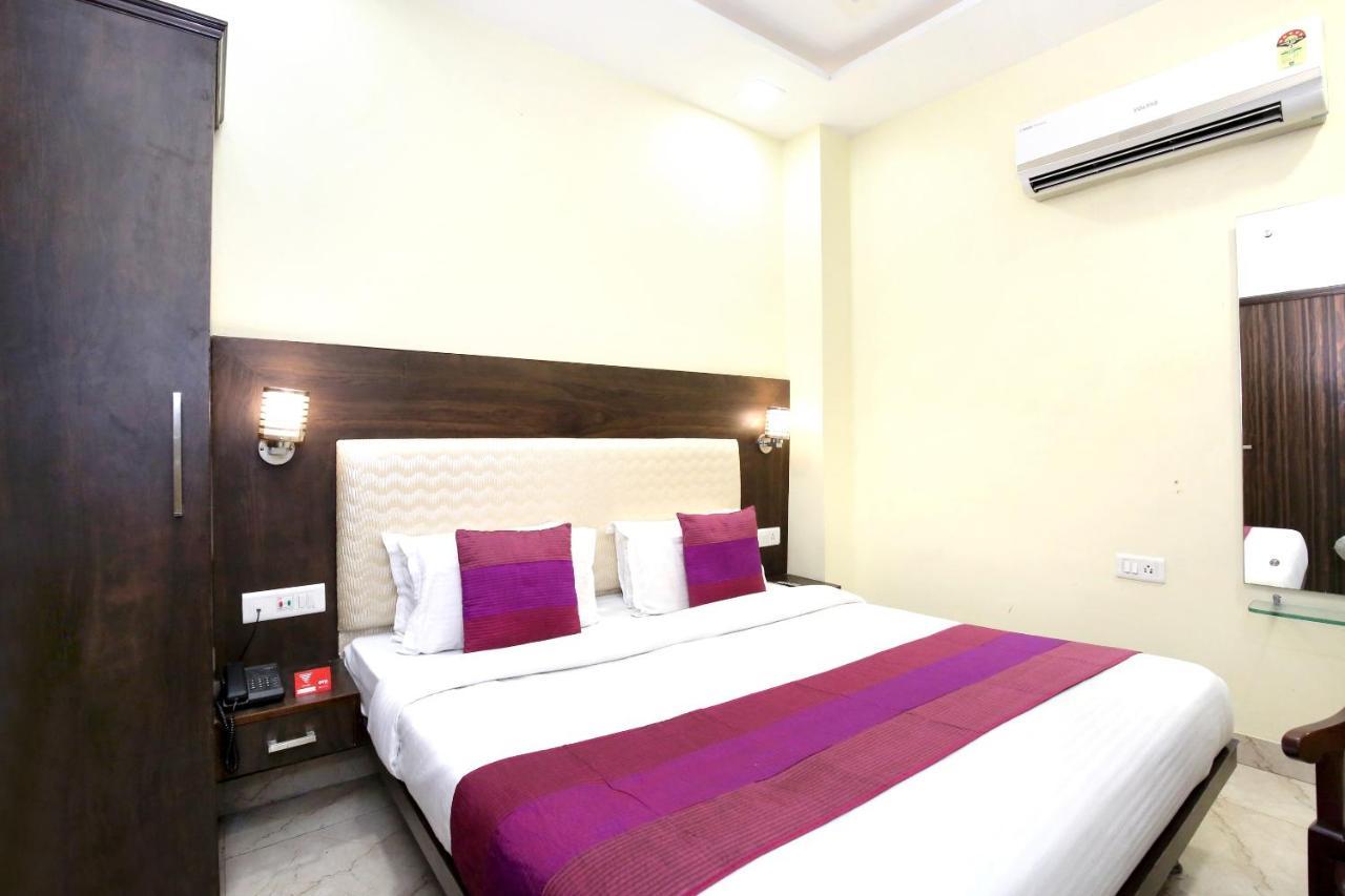 Oyo 7447 Grand Park Hotell Amritsar Eksteriør bilde