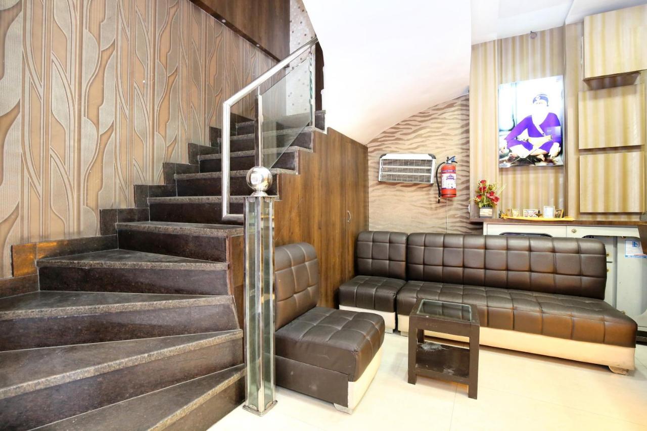 Oyo 7447 Grand Park Hotell Amritsar Eksteriør bilde